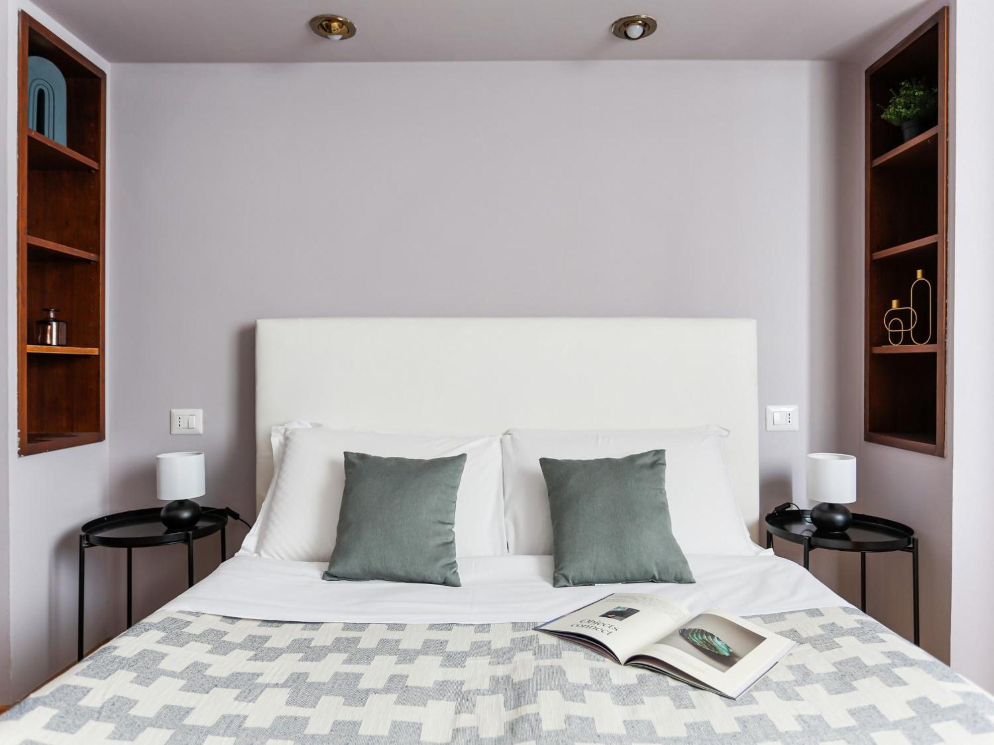 The Best Rent - Spacious One-Bedroom Apartment In Moscova District Milão Exterior foto
